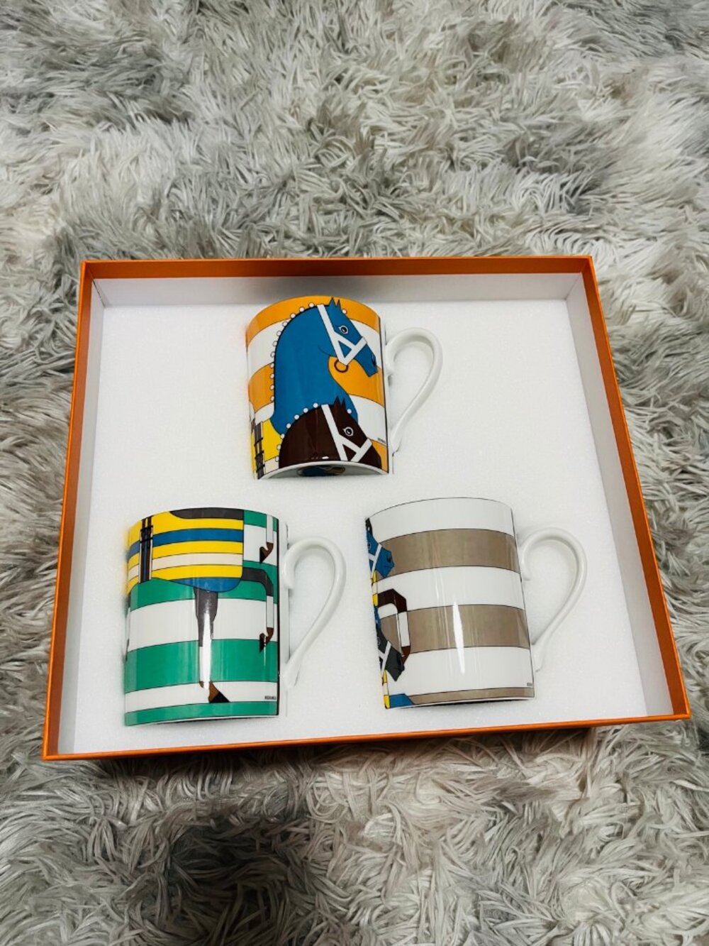 Hermès Rocabar Set of 3 Porcelain Mugs – Brand New in Box